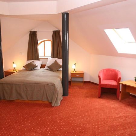 Hotel Istra Varaždin Habitación foto